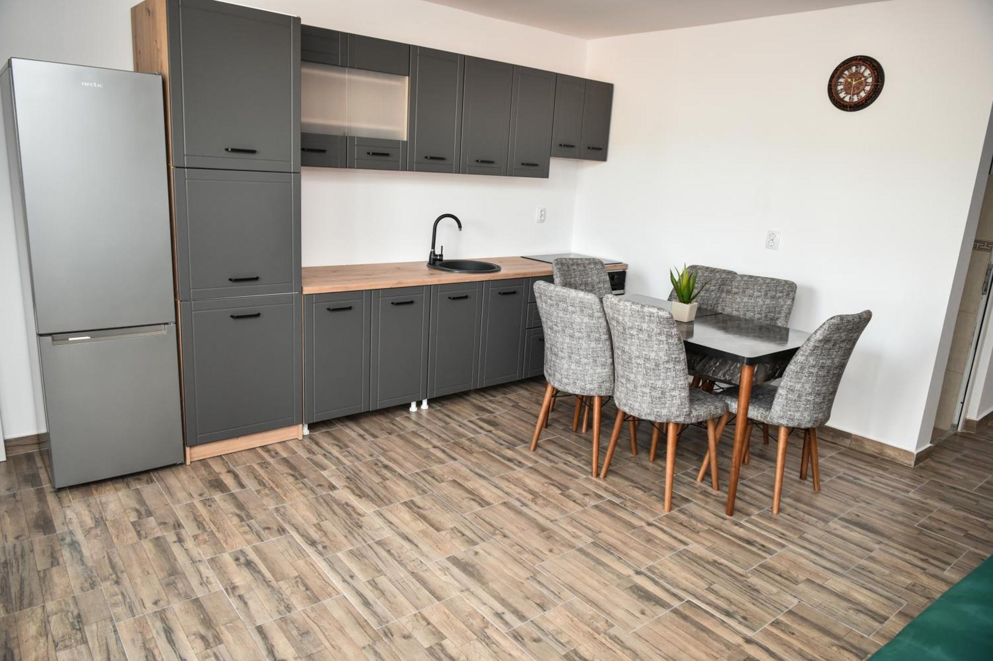 Apartament'S Moise Turda Ngoại thất bức ảnh